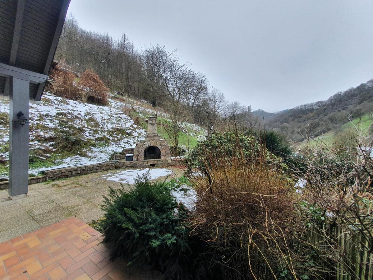 Grosses Ferienhaus Sauerburgblick Sauerthal Buitenkant foto