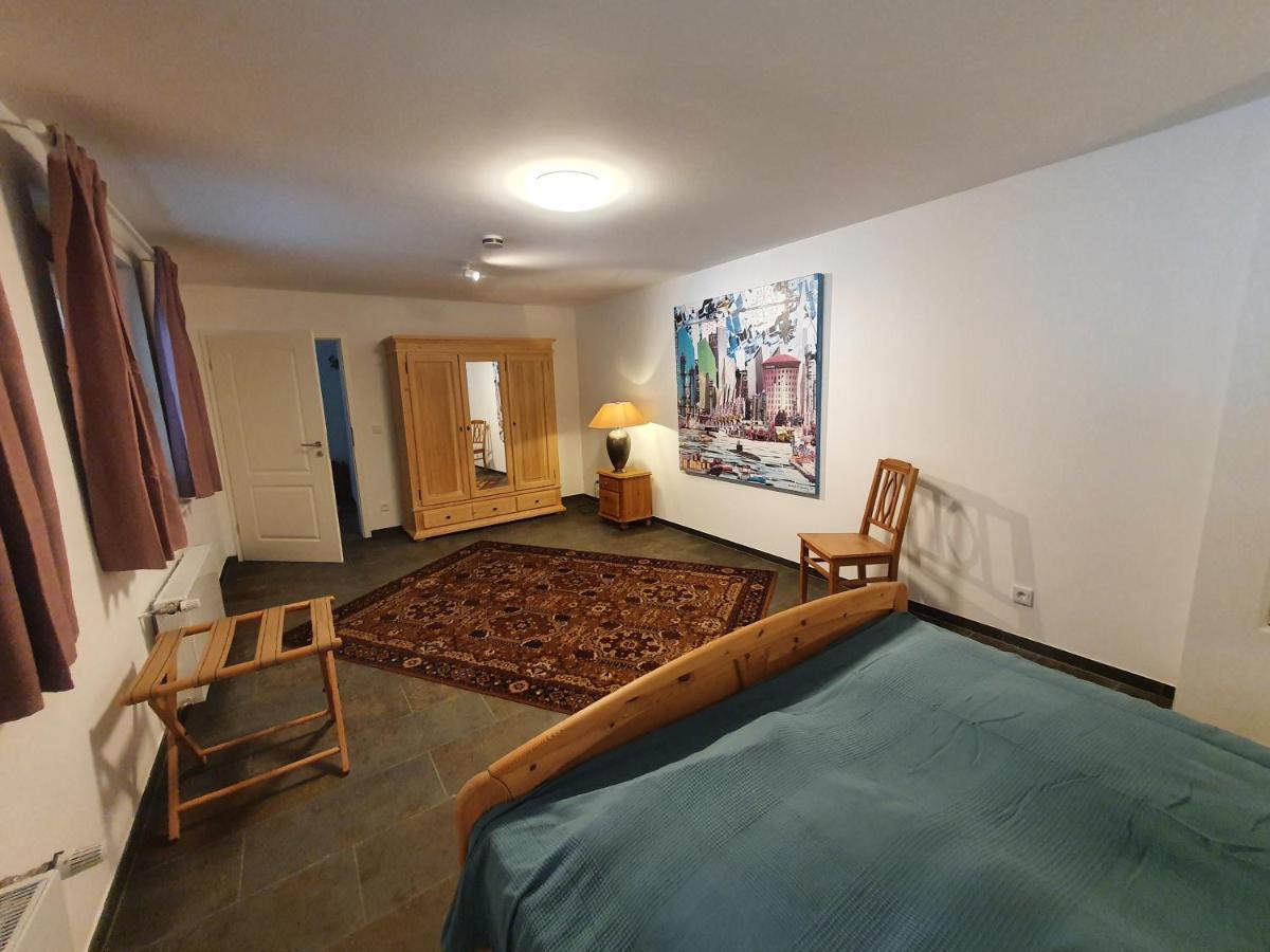 Grosses Ferienhaus Sauerburgblick Sauerthal Buitenkant foto